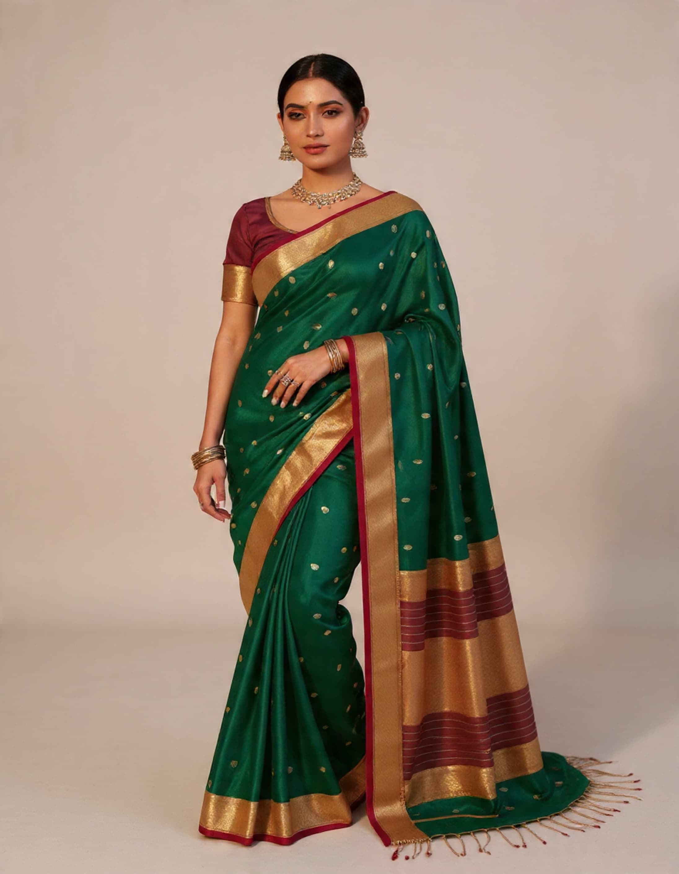 Maheshwari silk saree green and gold
