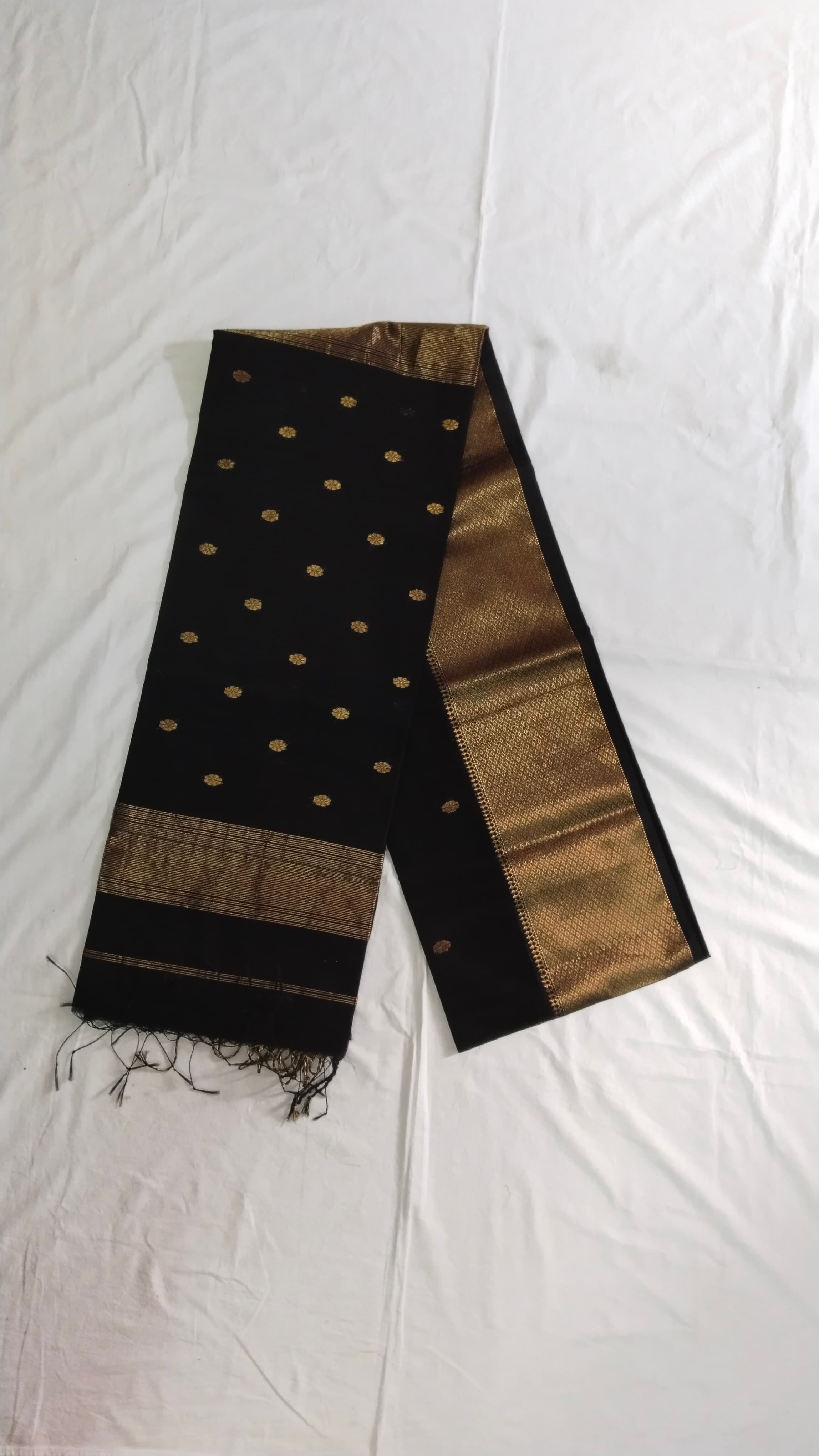 Gold Buti Maheshwari Saree - Black